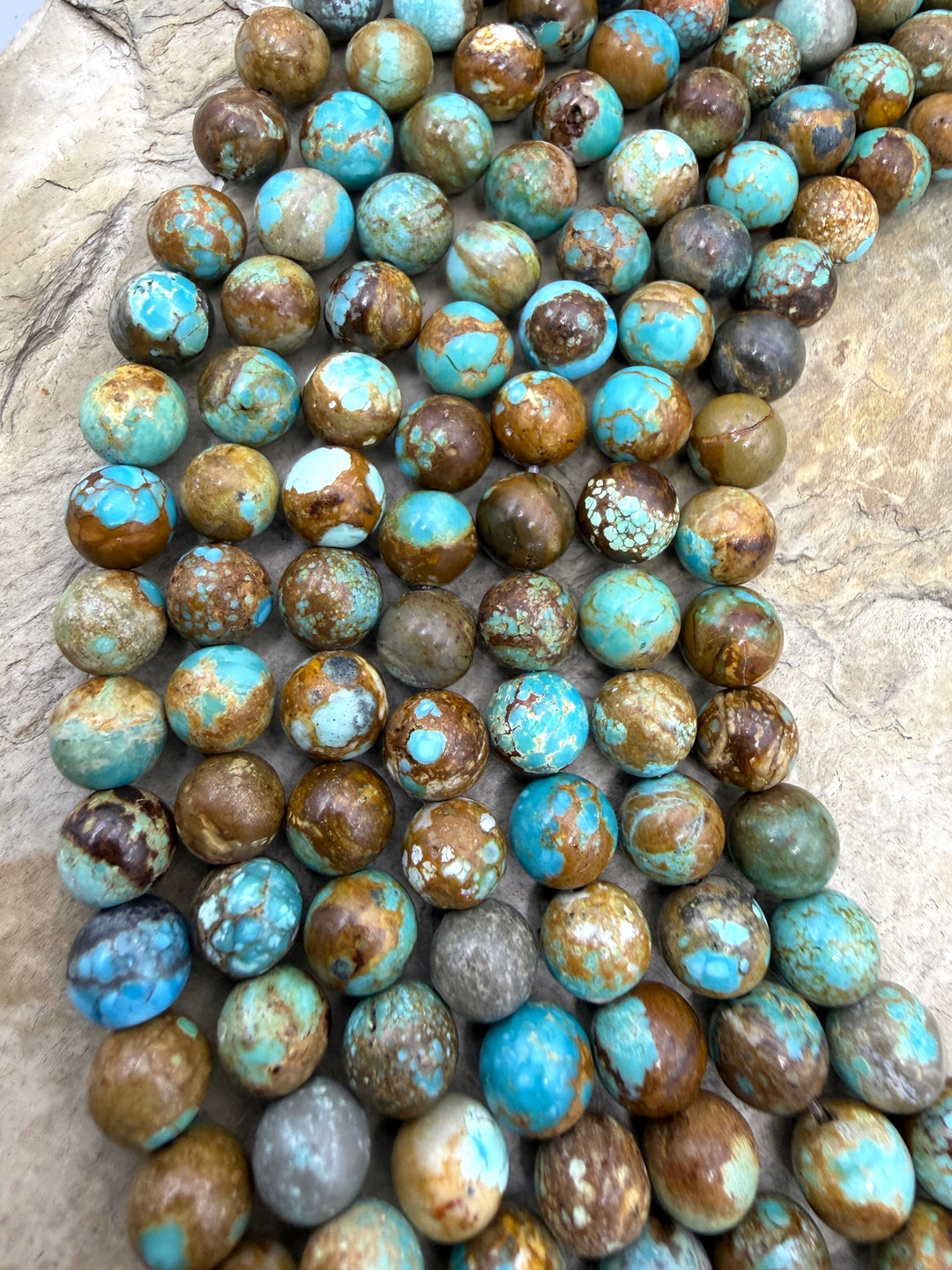 RARE Number 8 Turquoise (Nevada) 8mm Round Beads 7.5 Inch