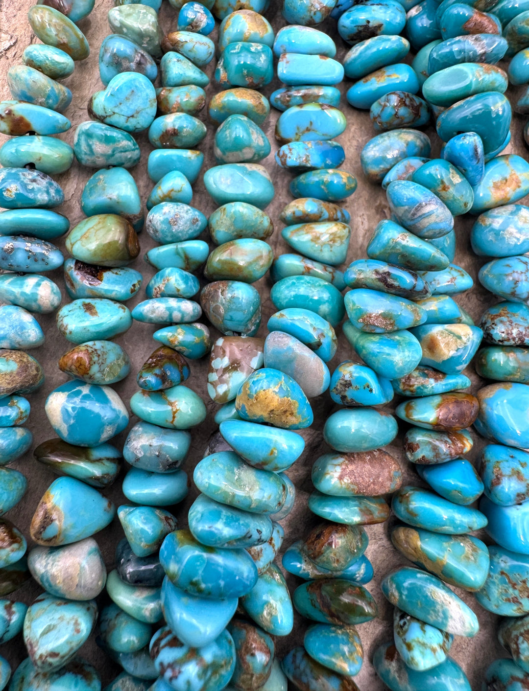 RARE Number 8 Turquoise (Nevada) Graduated 4-8 Chip/Nugget