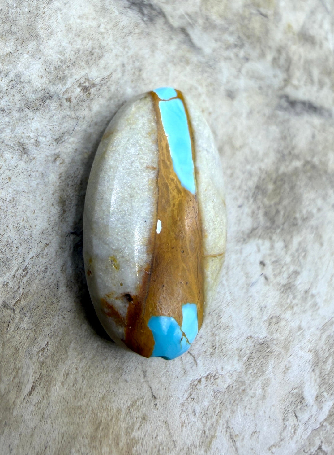 RARE Royston Ribbon Turquoise (NV) 14x22mm Oval Focal Bead