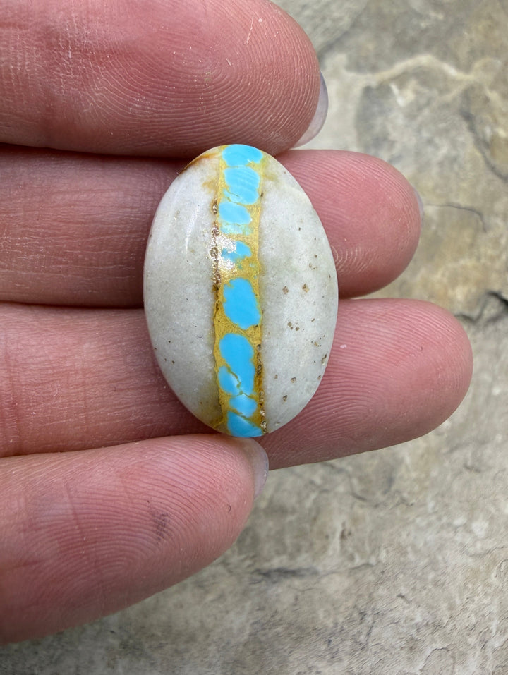 RARE Royston Ribbon Turquoise (NV) 16x23mm Oval Focal Bead