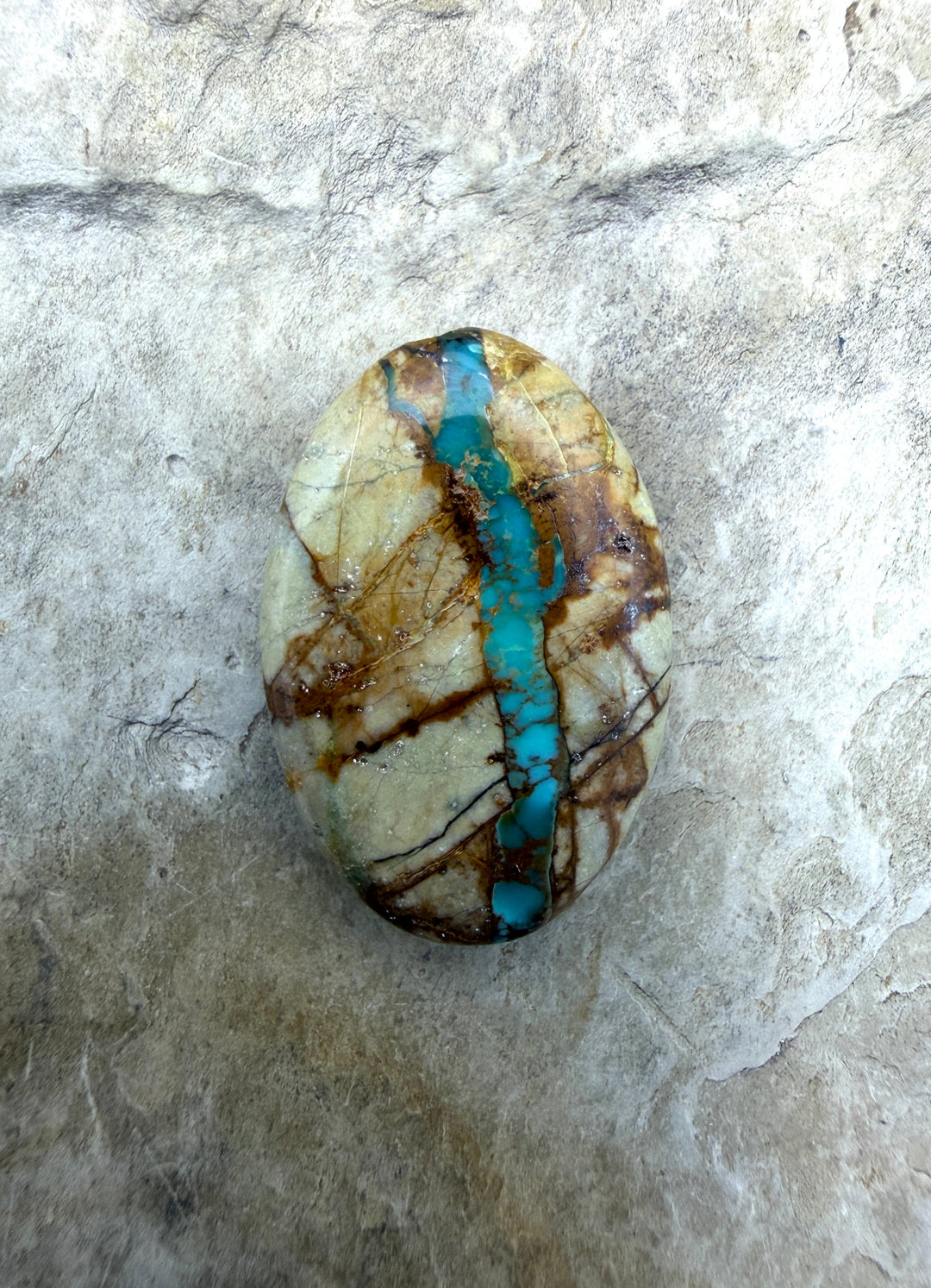 RARE Royston Ribbon Turquoise (NV) 16x23mm Oval Focal Bead