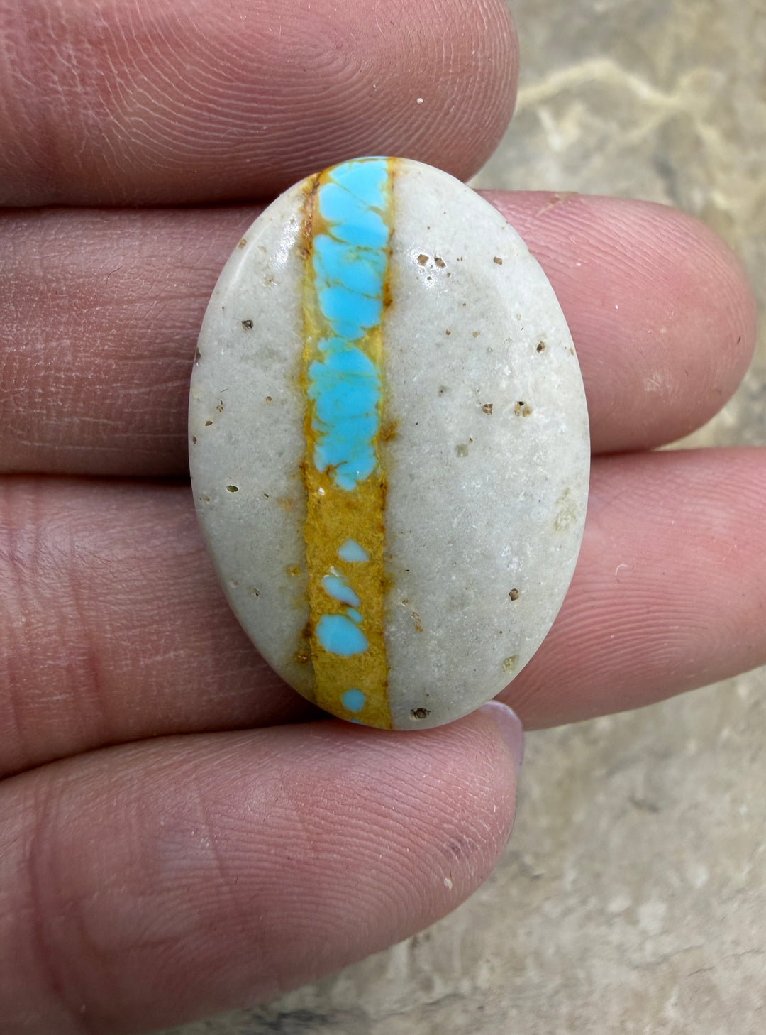 RARE Royston Ribbon Turquoise (NV) 18x26mm Oval Focal Bead