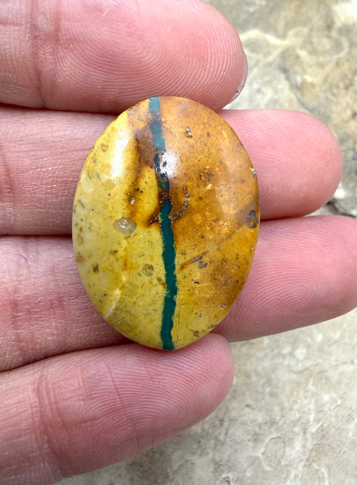 RARE Royston Ribbon Turquoise (NV) 21x38mm Oval Focal Bead