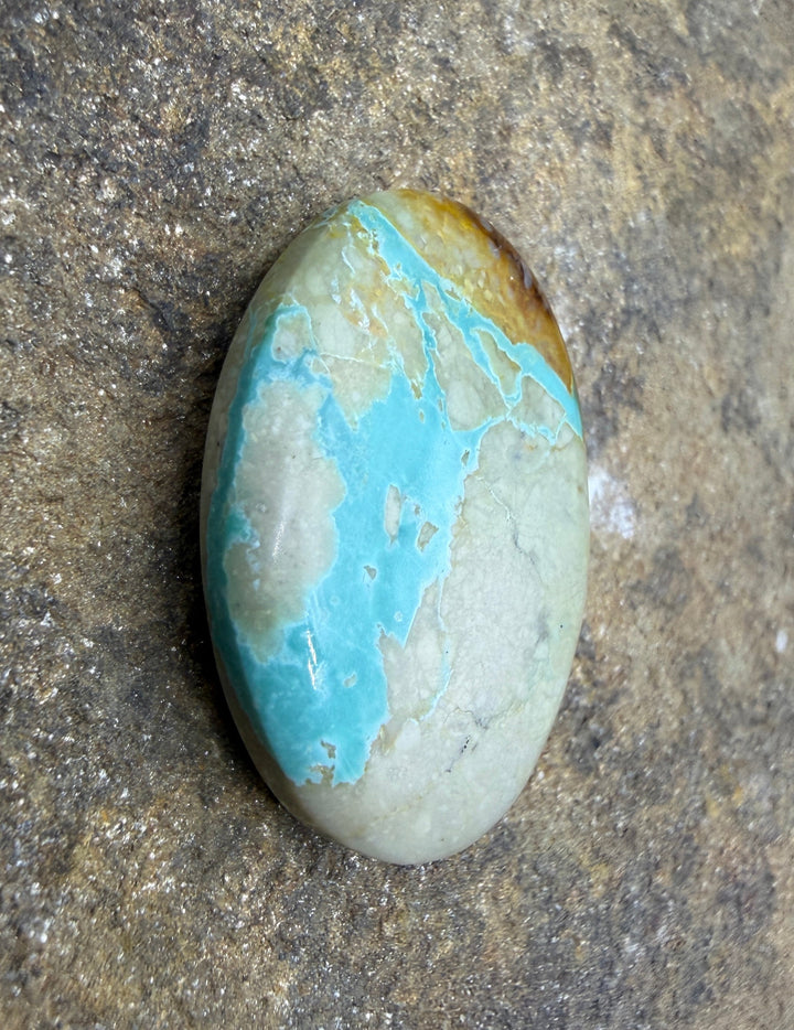 RARE Royston Ribbon Turquoise (NV) 22x39mm Oval Focal Bead