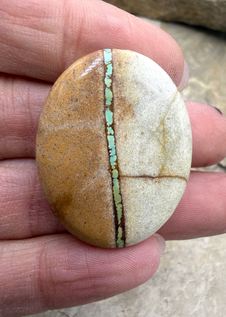 RARE Royston Ribbon Turquoise (NV) 28x35mm Oval Focal Bead