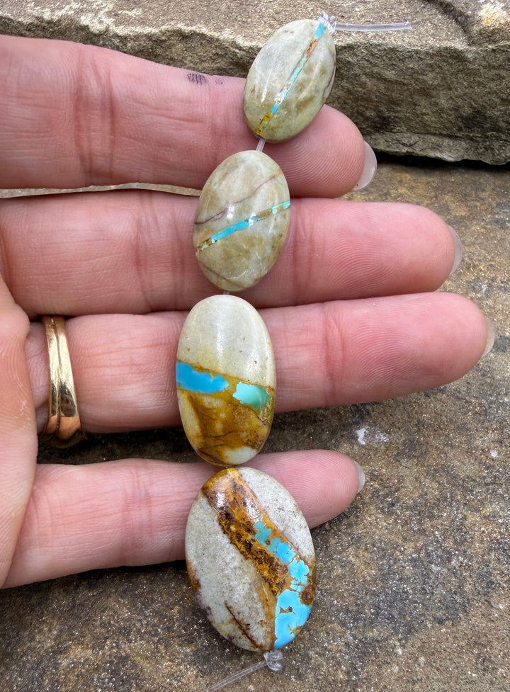 RARE Royston Ribbon Turquoise (NV) Handcut Graduated Oval