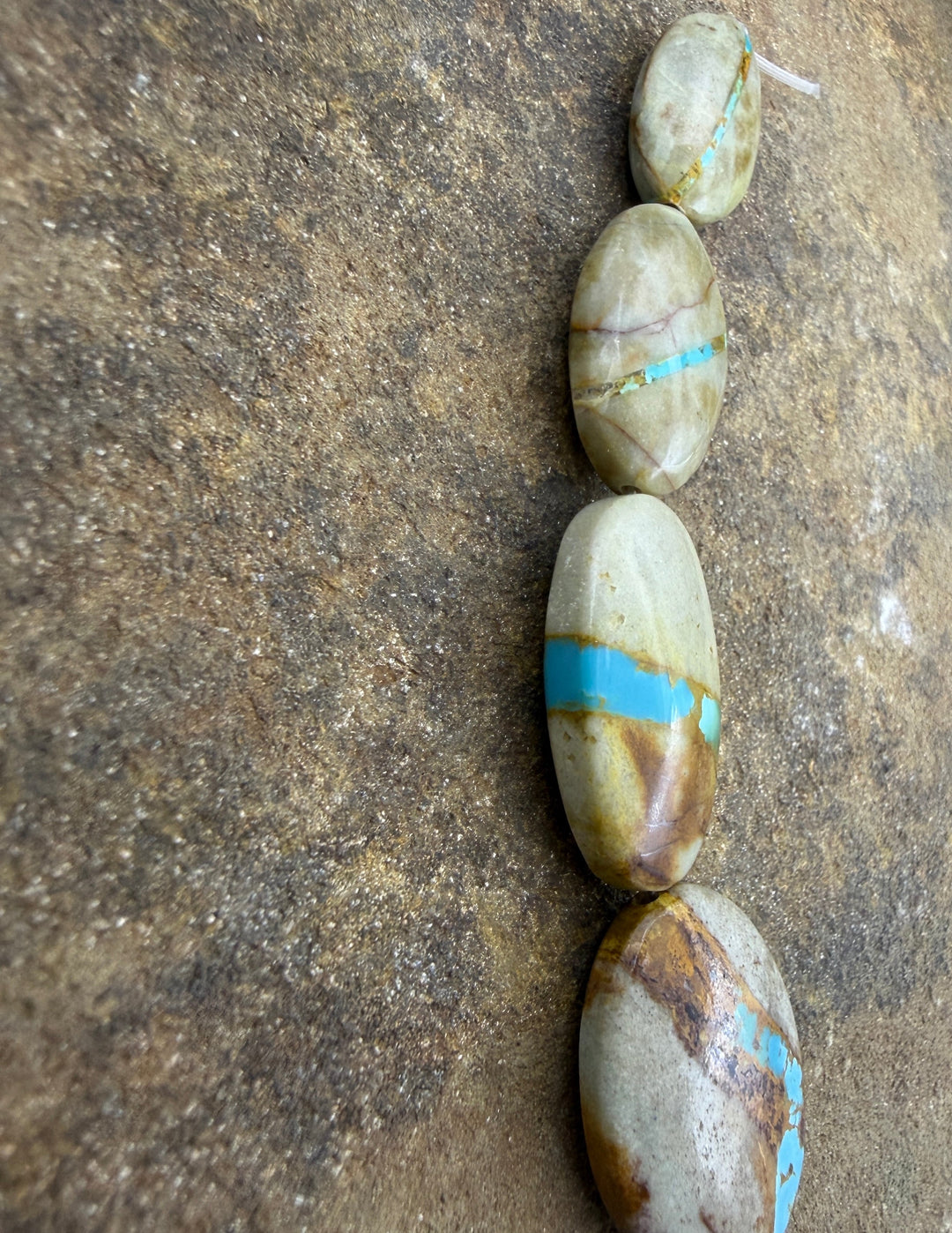 RARE Royston Ribbon Turquoise (NV) Handcut Graduated Oval