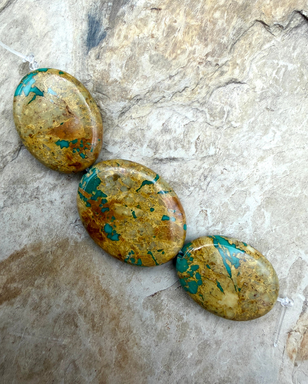 RARE Royston Ribbon Turquoise (NV) Handcut Graduated Oval