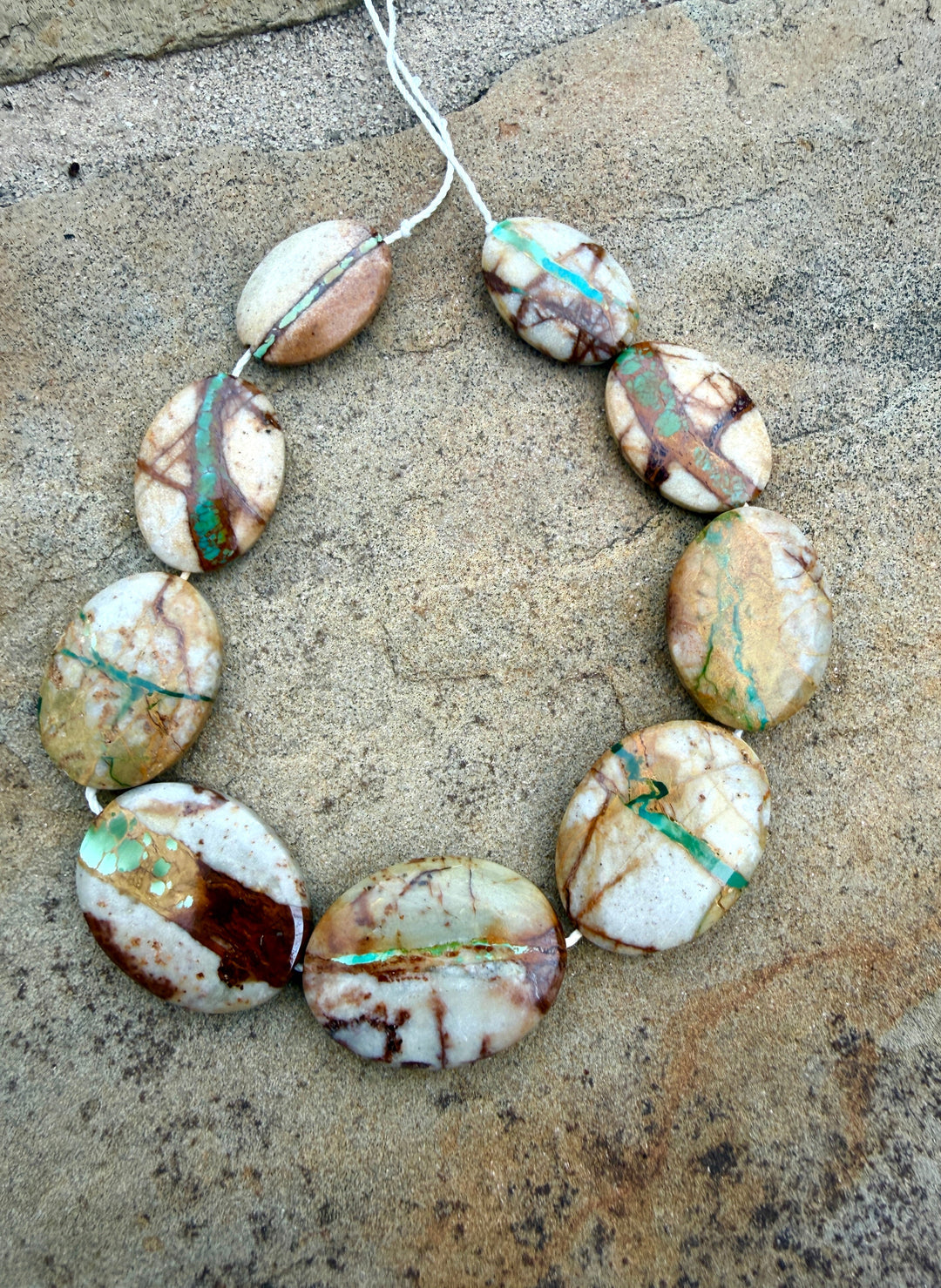 RARE Royston Ribbon Turquoise (NV) Handcut Graduated Oval