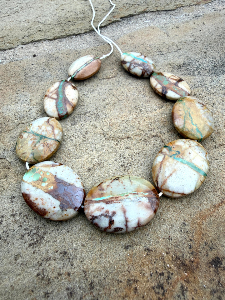 RARE Royston Ribbon Turquoise (NV) Handcut Graduated Oval