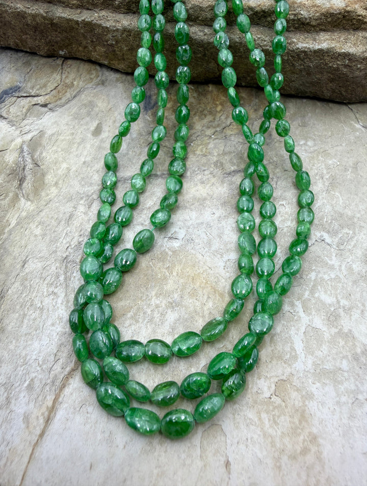 RARE Tsavorite Graduated (3x4mm-5x6mm) Oval Bead Strand 18