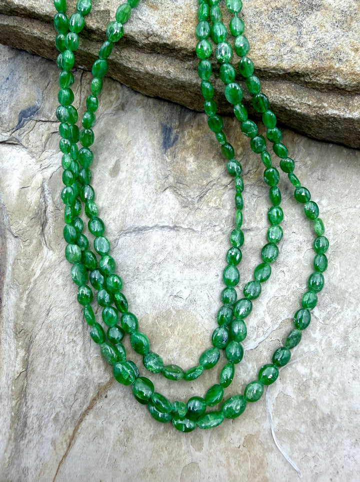 RARE Tsavorite Graduated (3x4mm-5x6mm) Oval Bead Strand 18