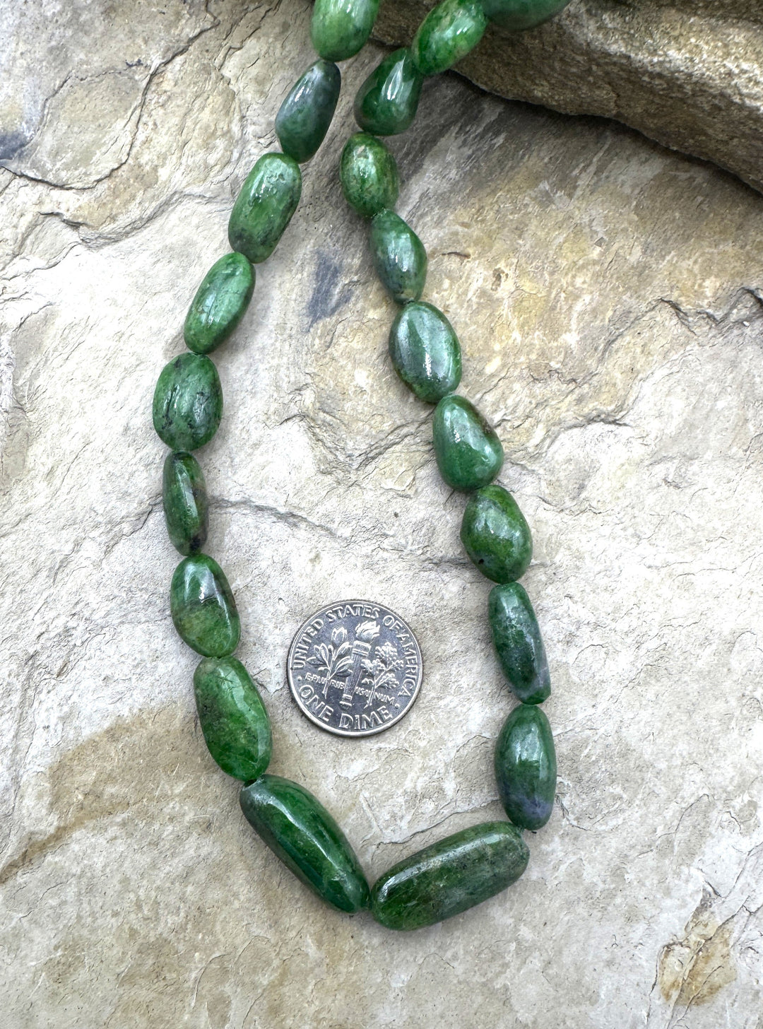 RARE Tsavorite (Tanzania) Graduated 8x10mm-9x21mm Nugget
