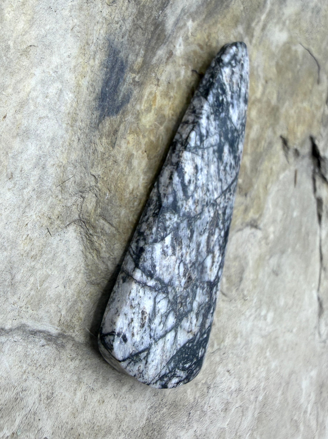 RARE White Buffalo (Arizona) Focal Pendant Bead 22x51mm