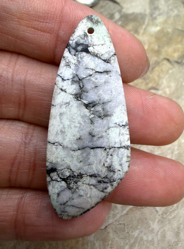 RARE White Buffalo (AZ) Focal Pendant Bead 20x48mm - White