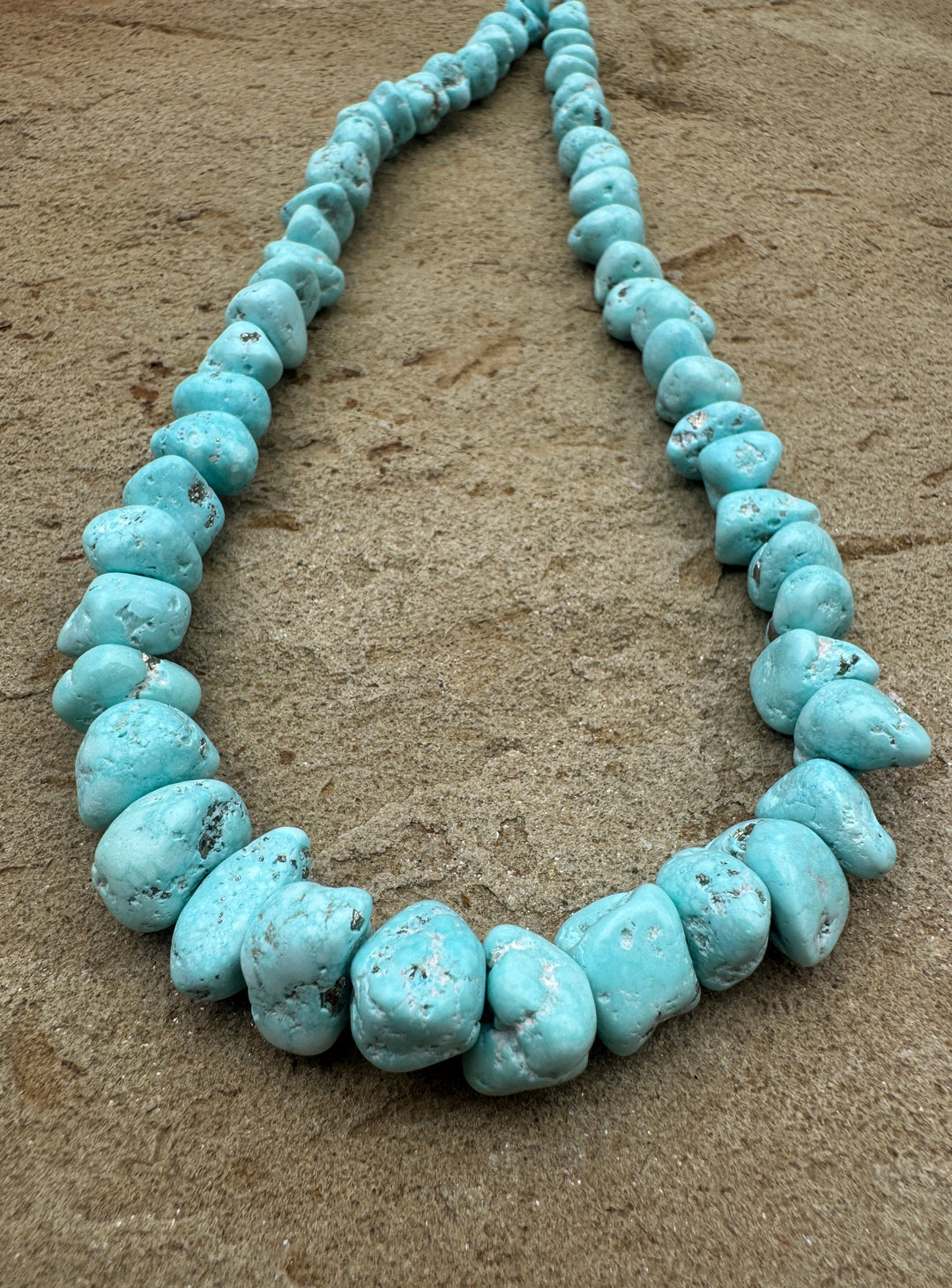 RARE White Creek Turquoise (Nevada) Large Graduated 8 16mm