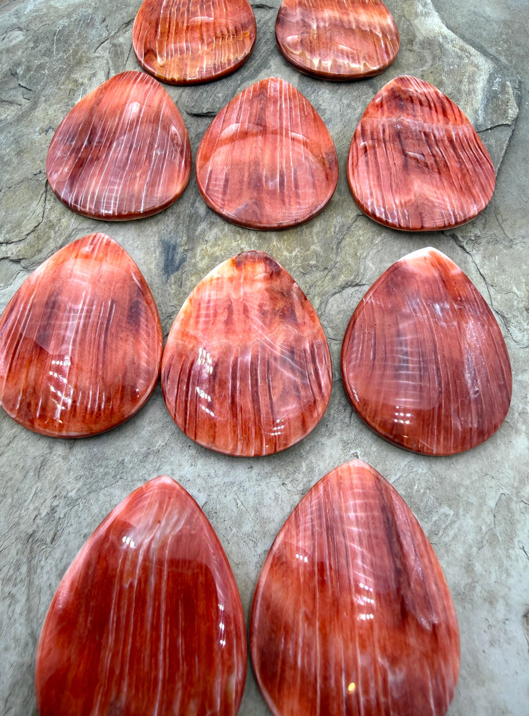 Red Spiny Oyster Focal Bead Pendant 35x45mm (side drilled)