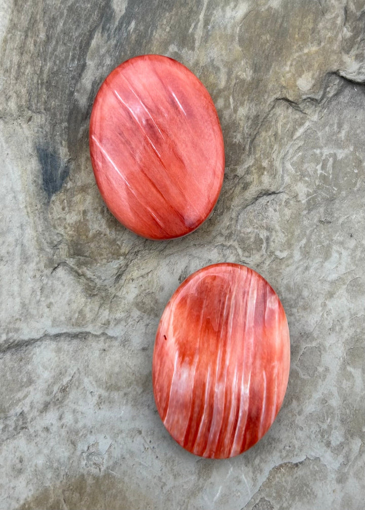 Red Spiny Oyster Focal Pendant Bead (Side Drilled Hole)
