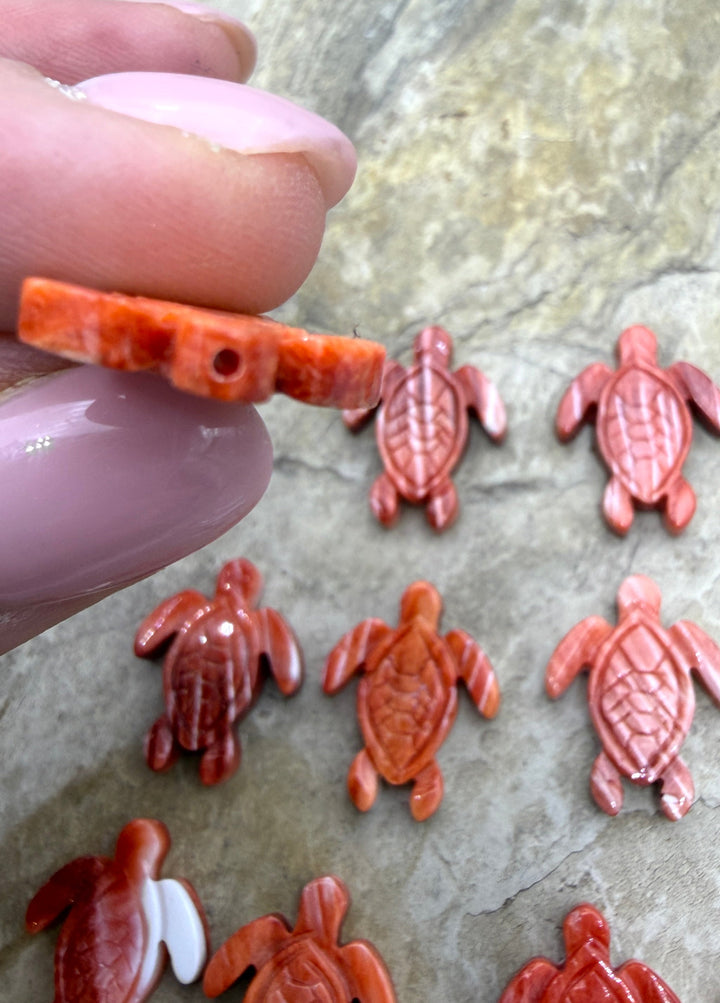 Red Spiny Oyster Shell Carved Turtle Beads 15x20mm Package