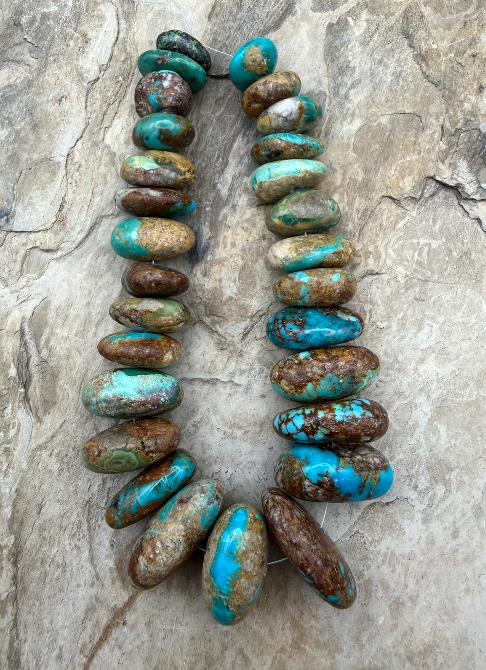 Royston Turquoise (Nevada)BIG Graduated Nugget Strand