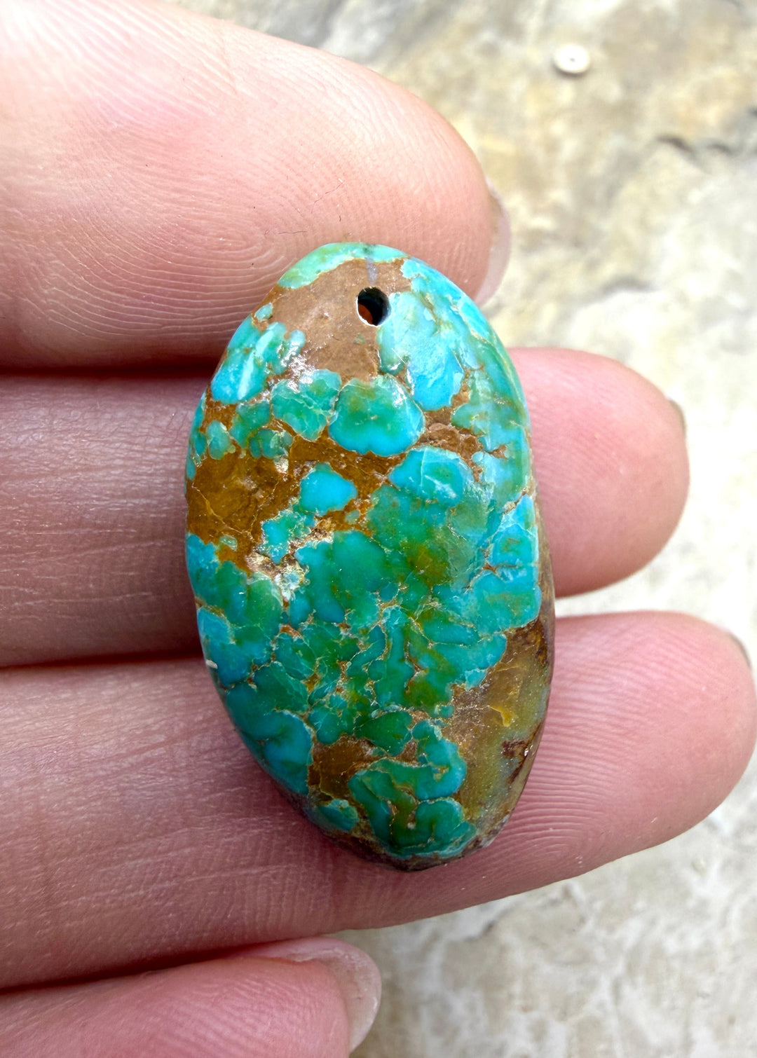 Royston Turquoise (NV) Focal Pedant Bead1 16x27x7mm