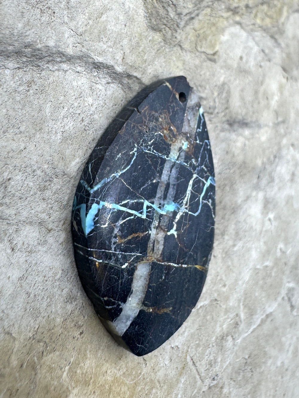 Sierra Nevada Ribbon Turquoise (Nevada) Focal Pendant Bead