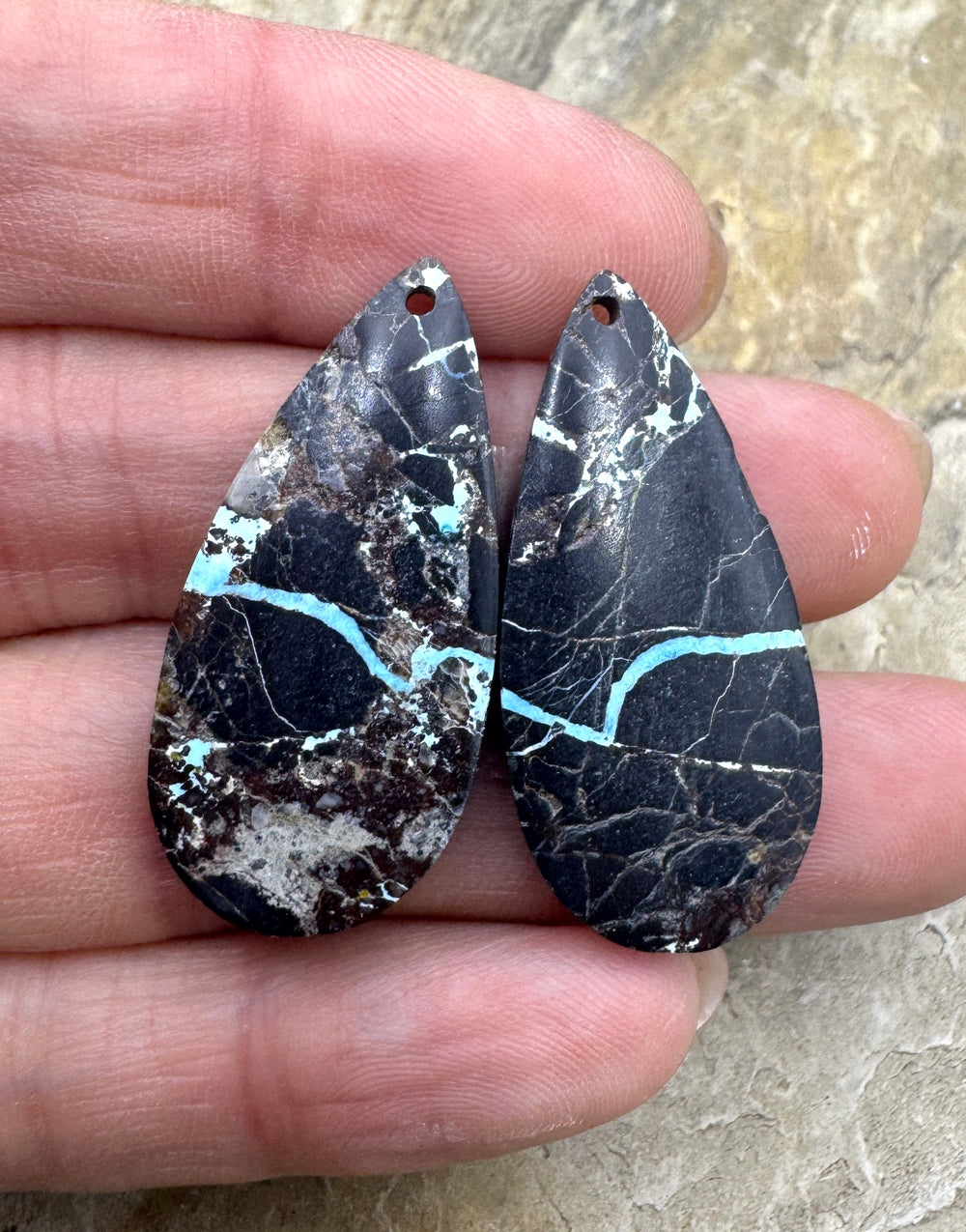 Sierra Nevada Ribbon Turquoise (Nevada) Matching Bead Slab