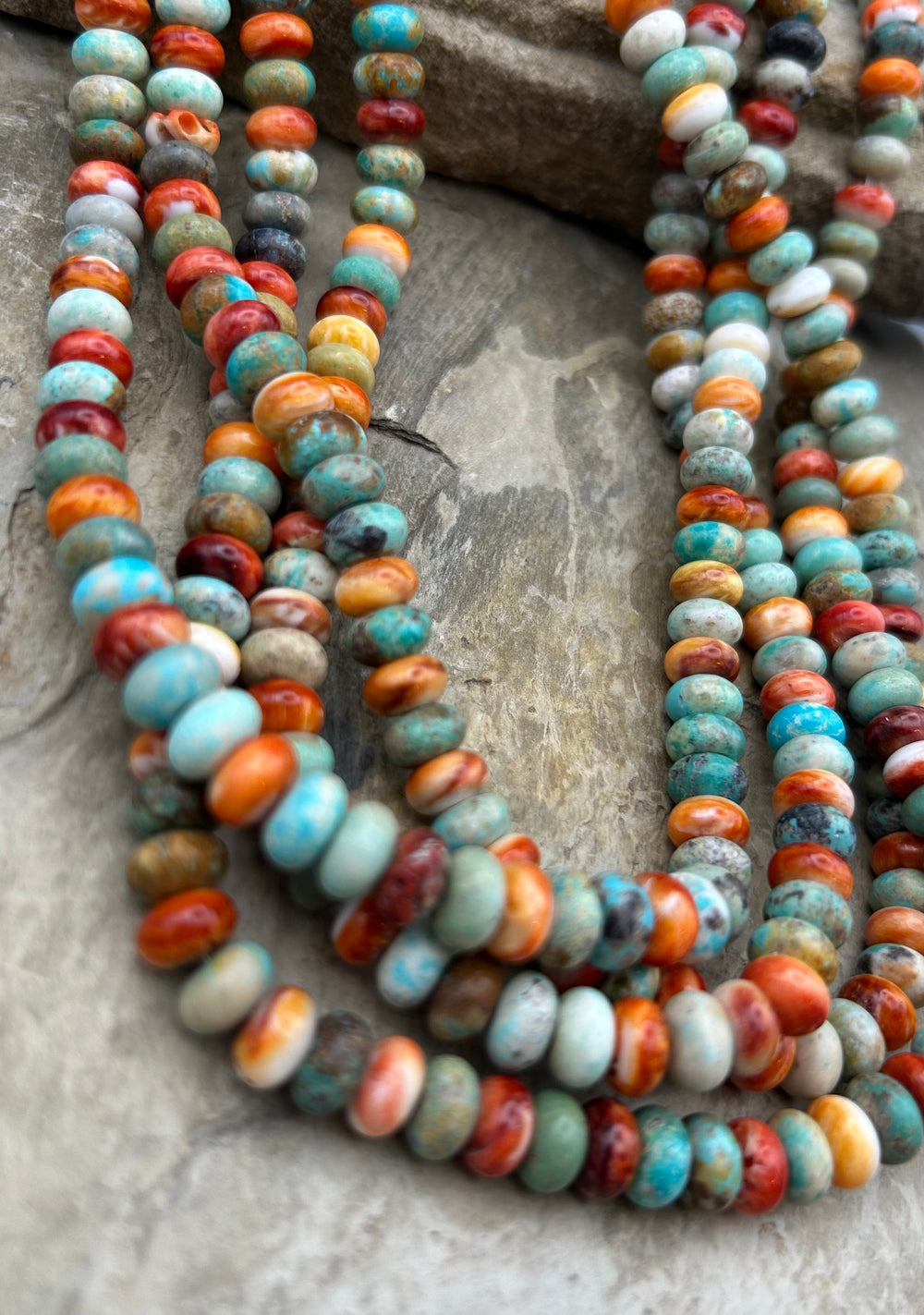 Spiny Oyster and Hubei Turquoise 8mm Rondelle Beads One 16