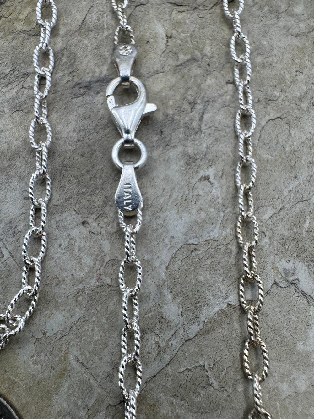 Sterliing Silver 9 Inch Chain Bracelet 2x4mm Oval Links