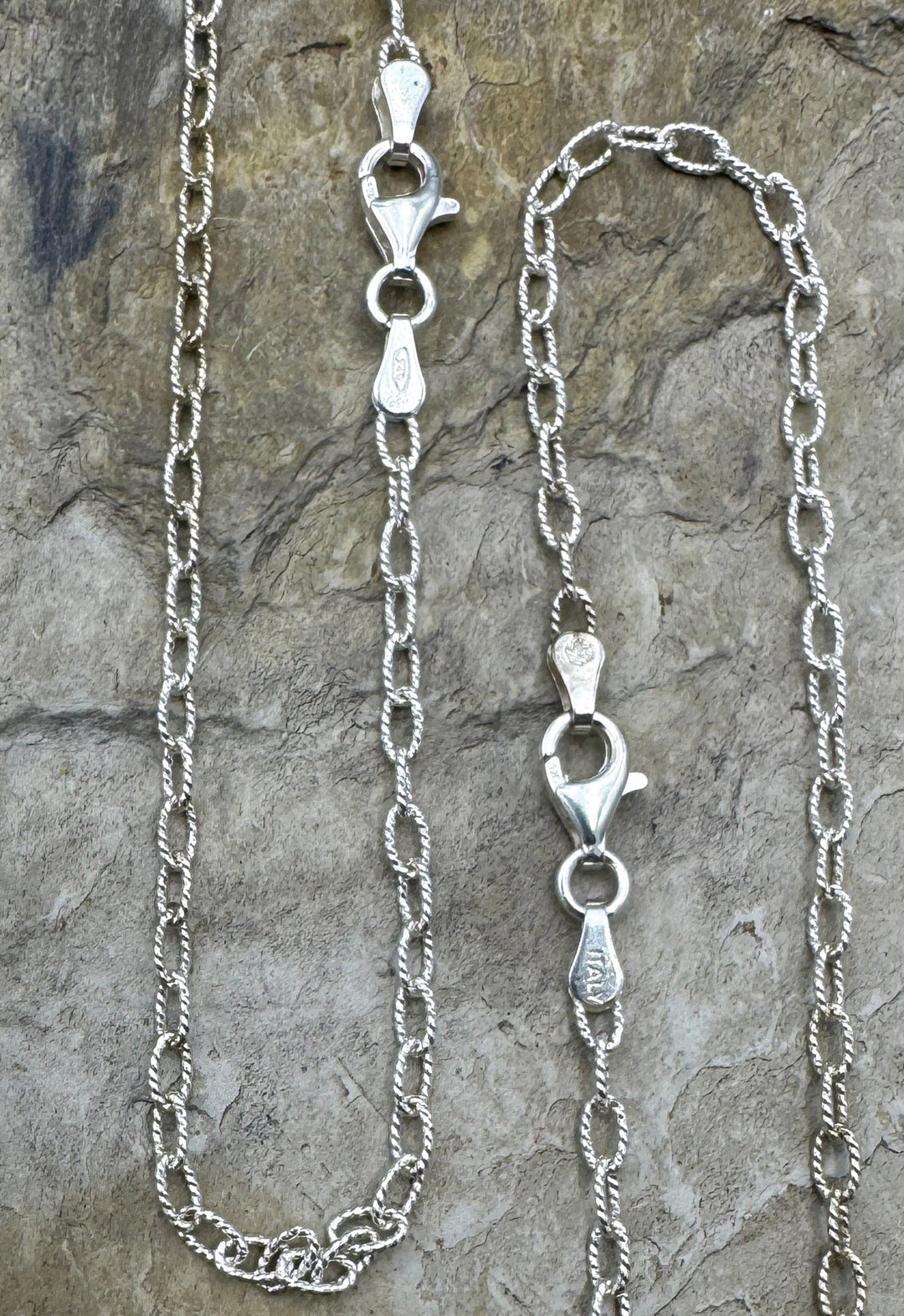 Sterliing Silver 9 Inch Chain Bracelet 2x4mm Oval Links