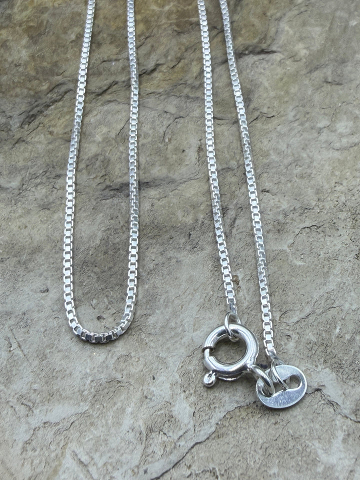 Sterling Silver 1mm 18 Inch Box Chain with Spring Ring Clap