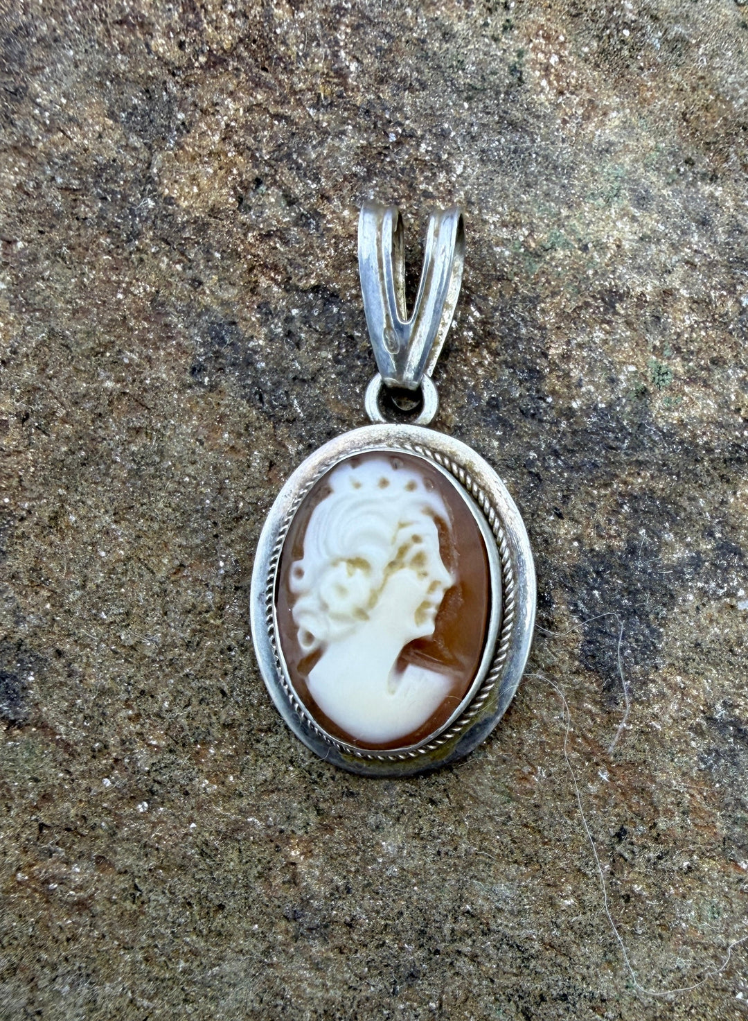 Sterling Silver Small Shell Cameo Pendant 13x28mm - Jewelry