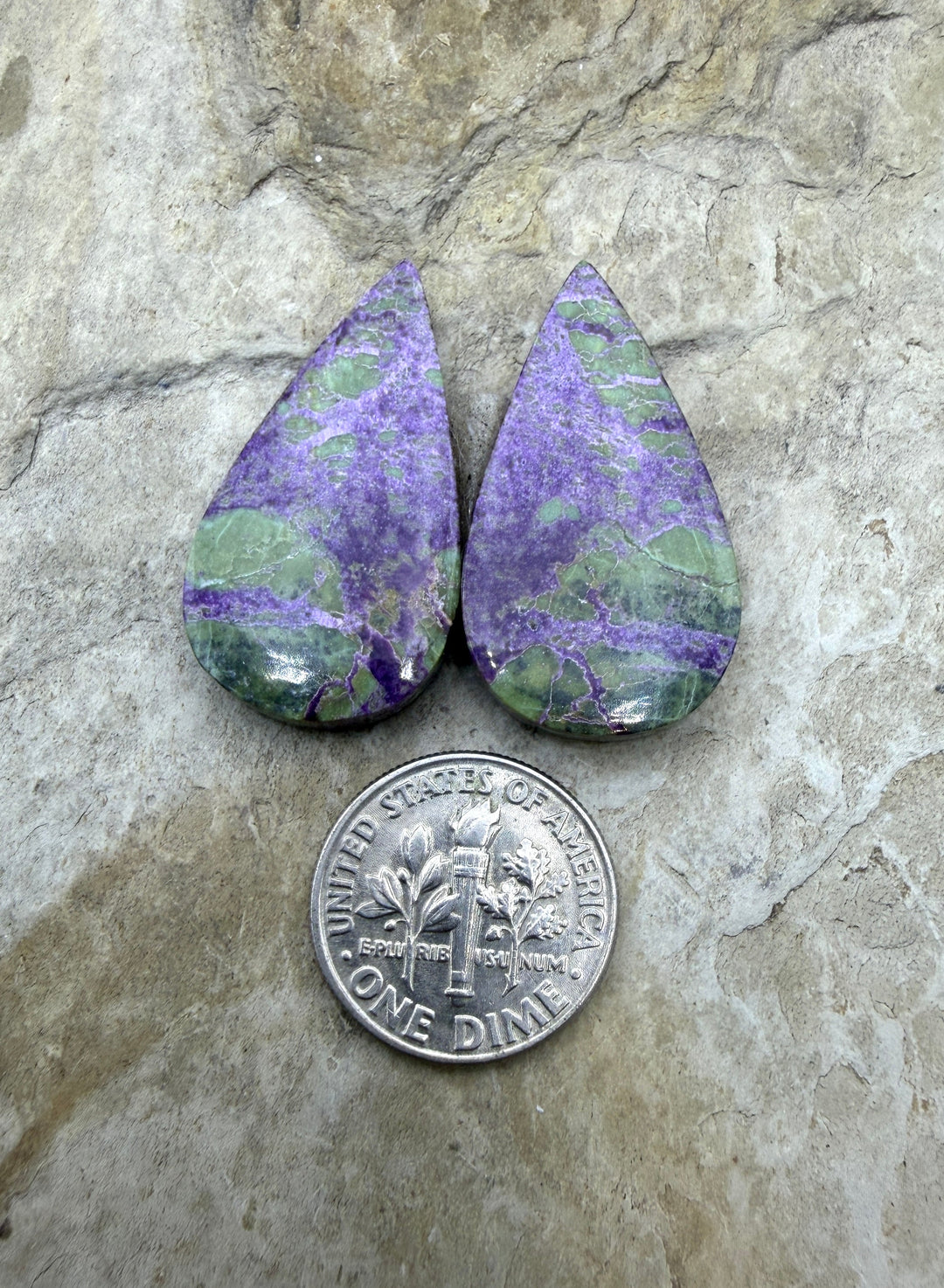 Stichite/Atlantisite (Australia) Teardorp Cabochon Matched