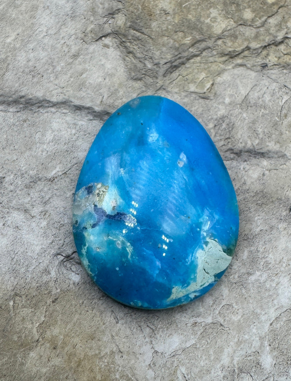 Top Quality Peruvian Blue Opal Designer Cabochon 22x31mm
