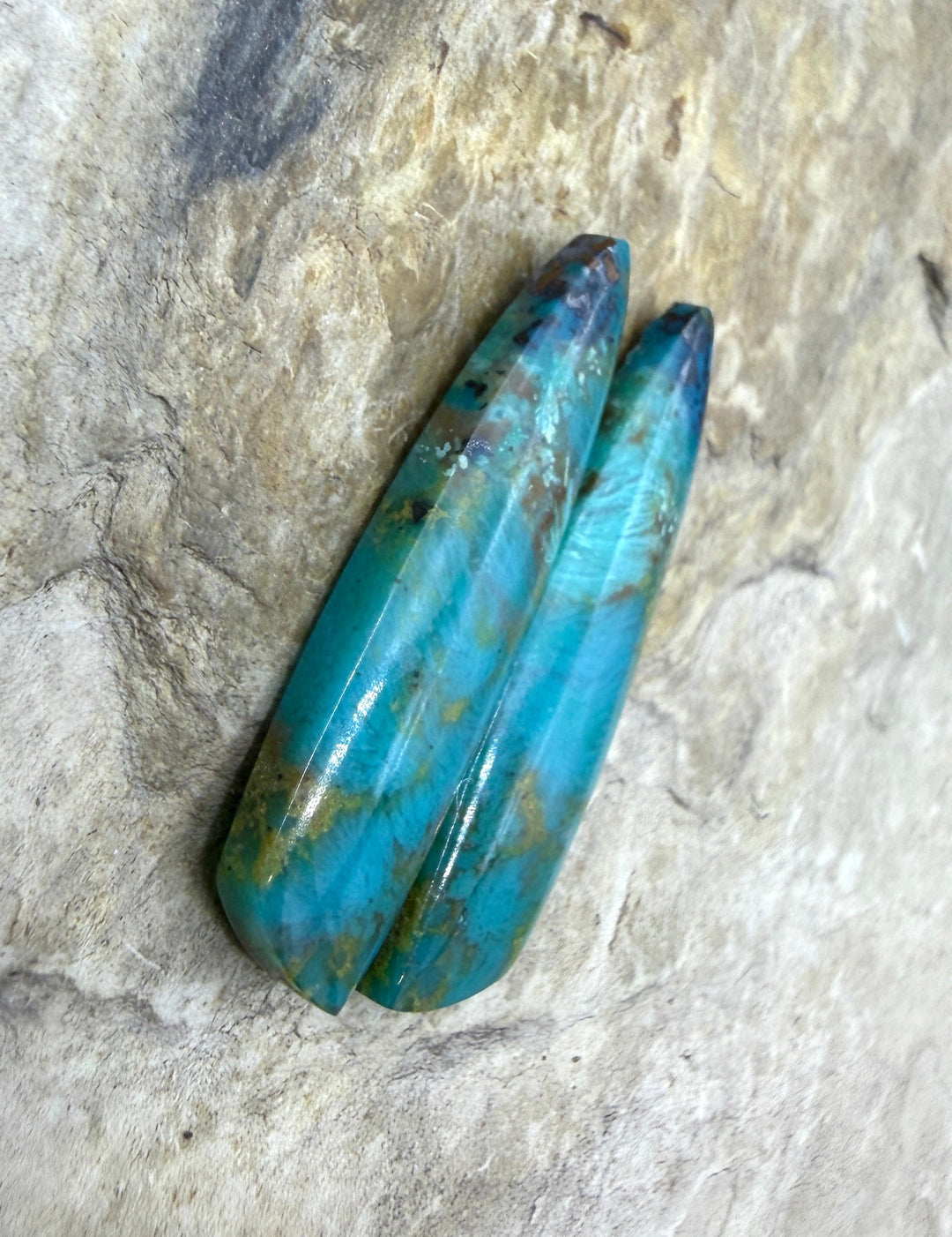 Top Quality Peruvian Blue Opal (Peru) Designer Freeform