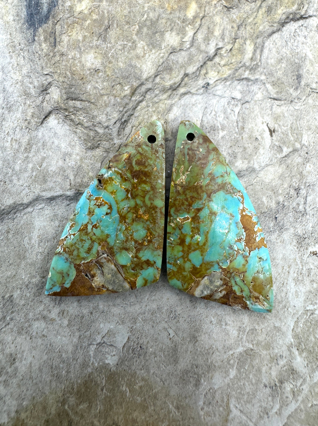 Tyrone Turquoise (New Mexico) Matching Earring Slab Bead