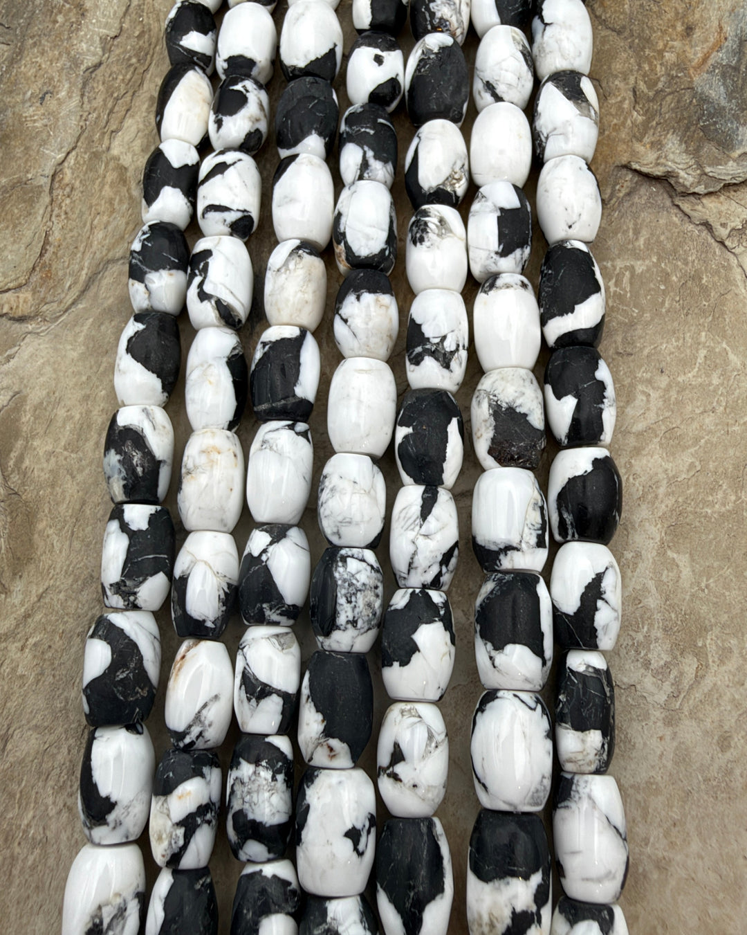 White Buffalo Kingman Composite 8x12mm Barrel Beads 8 Inch